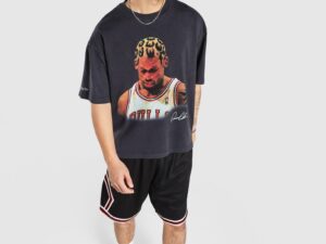 Look Out T-Shirt Chicago Bulls